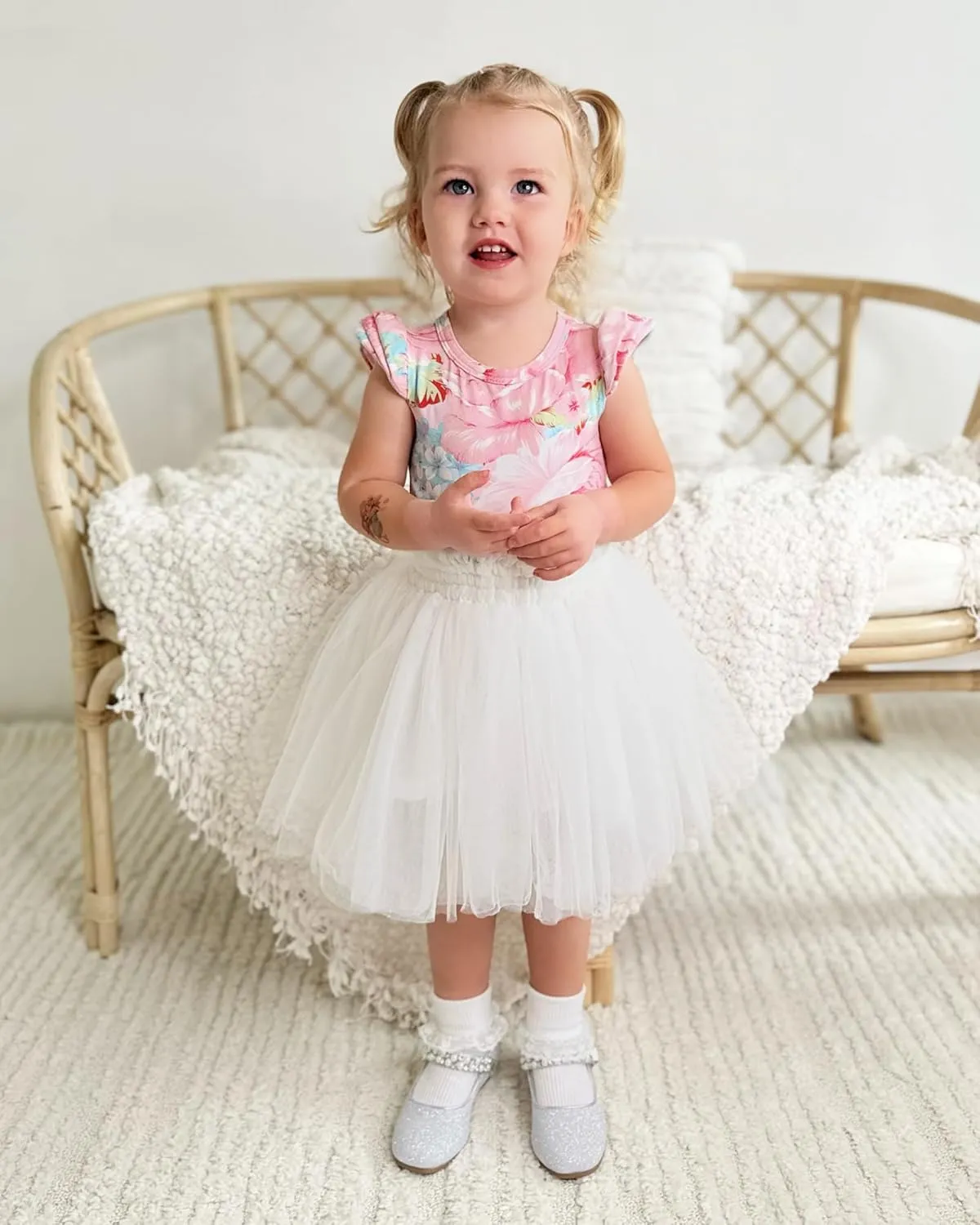 Stelle Girls Dress Shoes White Flower Girl Shoe Mary Jane Low Heels for Wedding (Toddler/Little/Big Kid)