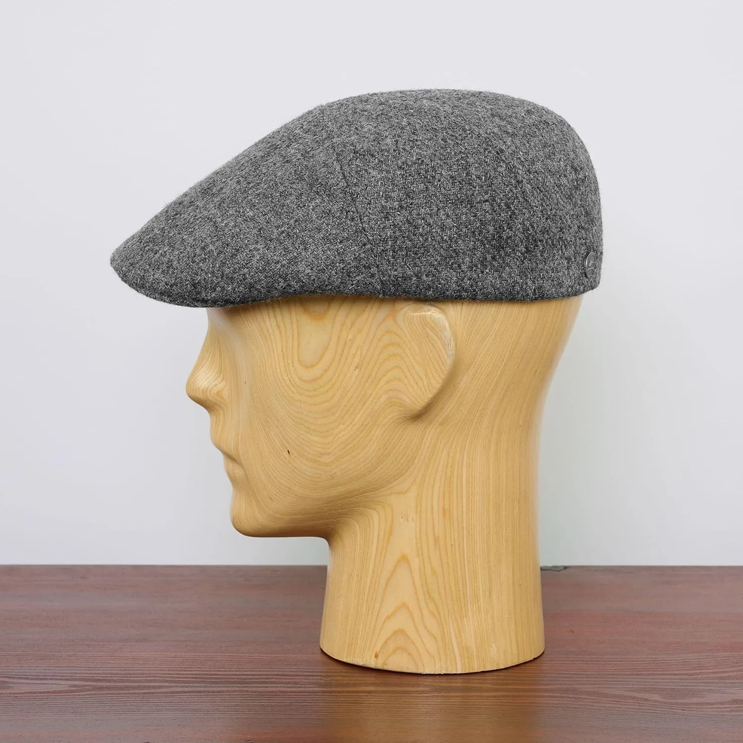 Sterkowski Ivy Five Scally Cap | Harris Tweed Flat Cap for Men and Women | Warm 5 Panels Newsboy Cap