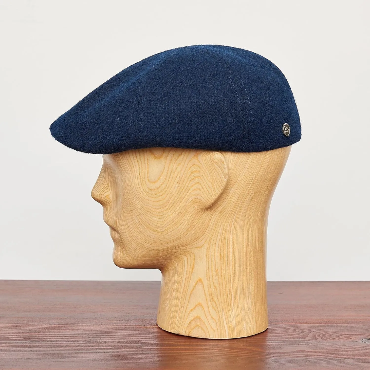 Sterkowski Rusty Duckbill Cap | Wool Flat Cap for Men and Women | Warm 6 Panels Scally Cap