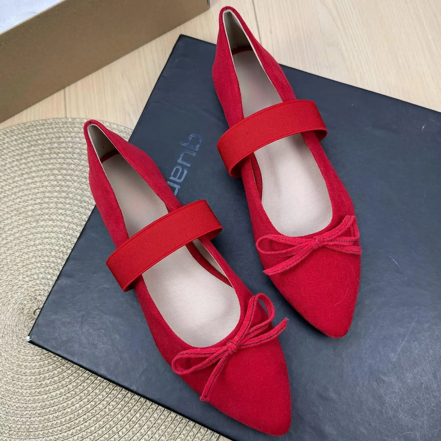 Stunner Pointy Toe Ballest Flat Shoes for Women Fashion Bowtie Classic Strap Flats for Office