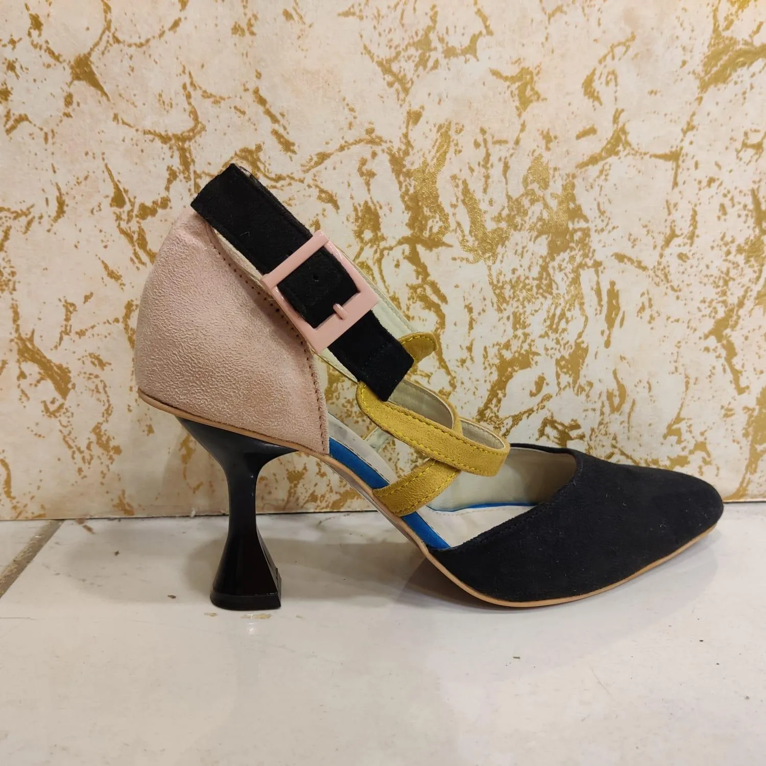 Stylish Black Satrangi Pumps