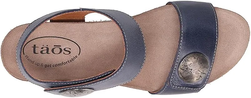 Taos Footwear Women's Carousel 3 Wedge Sandal