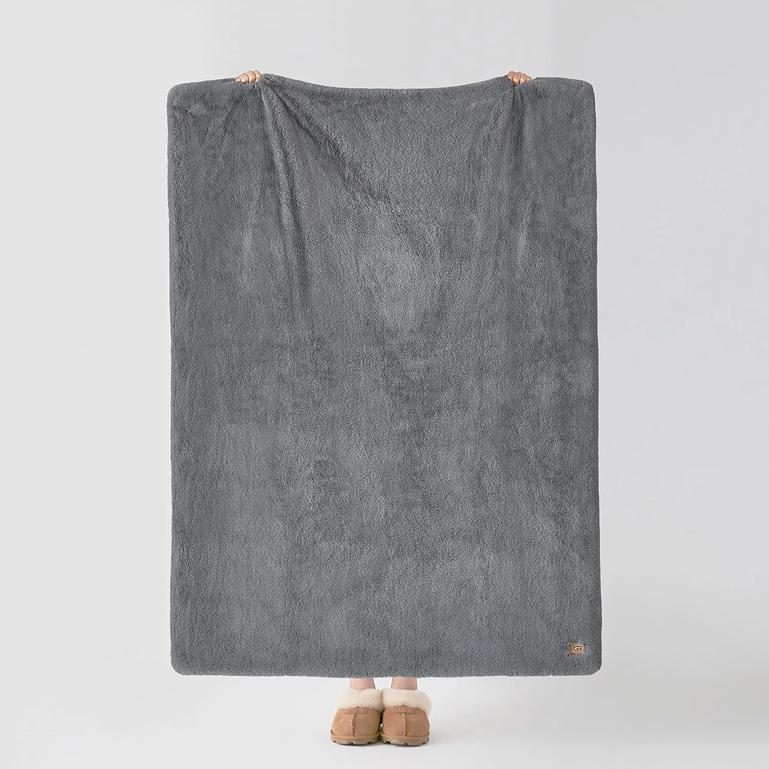UGG Euphoria Plush Faux Fur Throw Blanket Medium Weight Reversible Luxury Soft Throw for Couch Bed or Chair Hypoallergenic Machine Washable Home Decor Blanket, 50-inch x 70-inch, Chambray Blue Grey