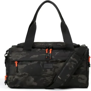 Vooray 22L Boost Duffel Bag – Small Travel & Sports Gym Bag for Women and Men with Shoe Pocket, Weekender for Overnight Football, Travel, Hospital Stays or Workout