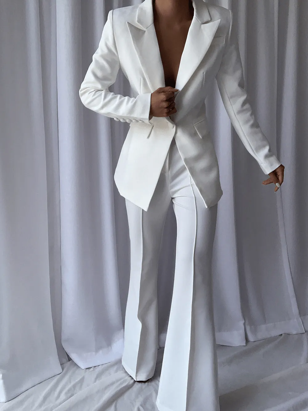 White 2 Piece Peak Lapel Single Breasted Slim Fit Women's Suit