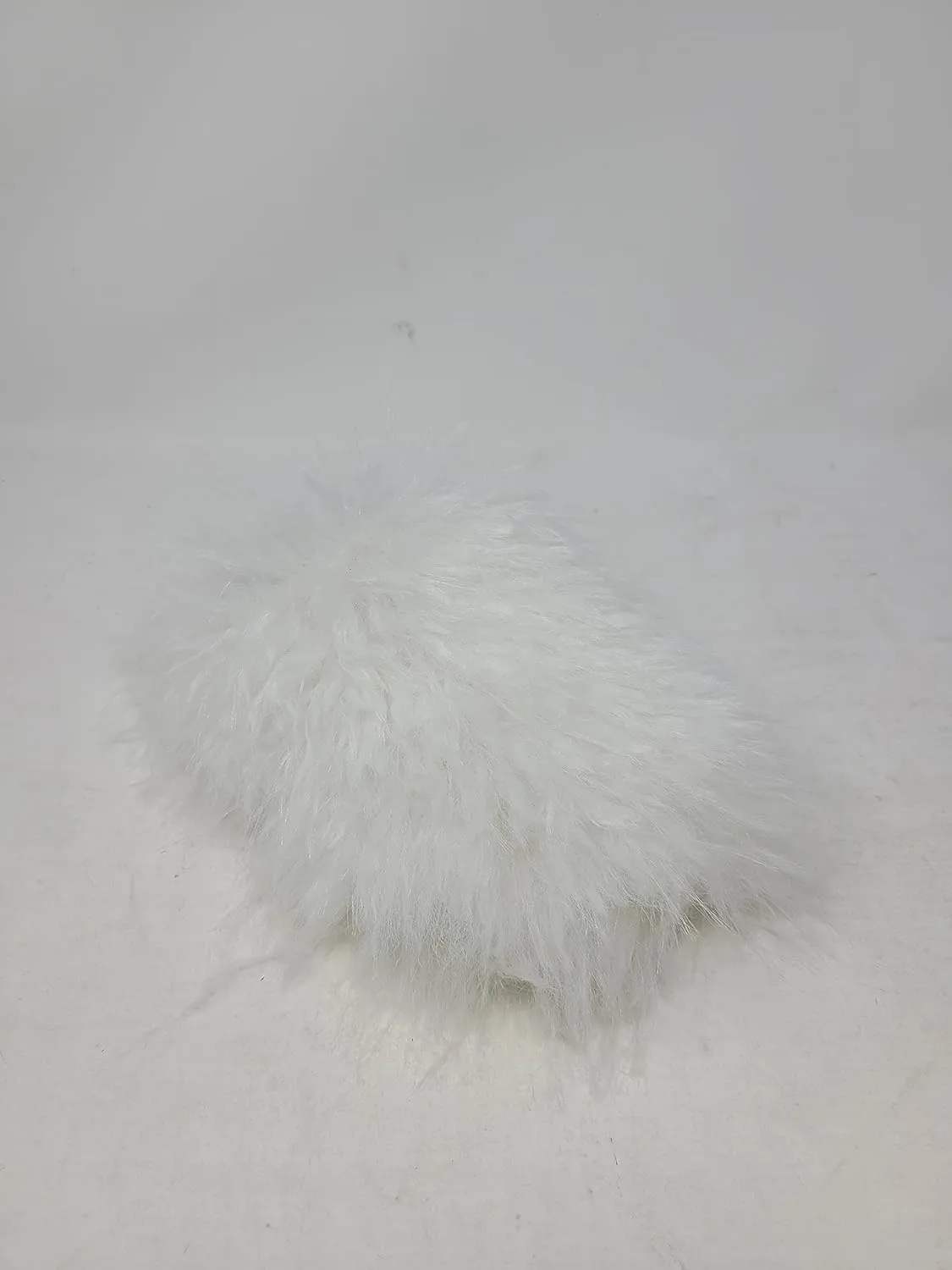 Wild Diva Women's Fluffy Faux Fur Slip On Flat Sandal Furry Fuzzy Slippers Gata-01