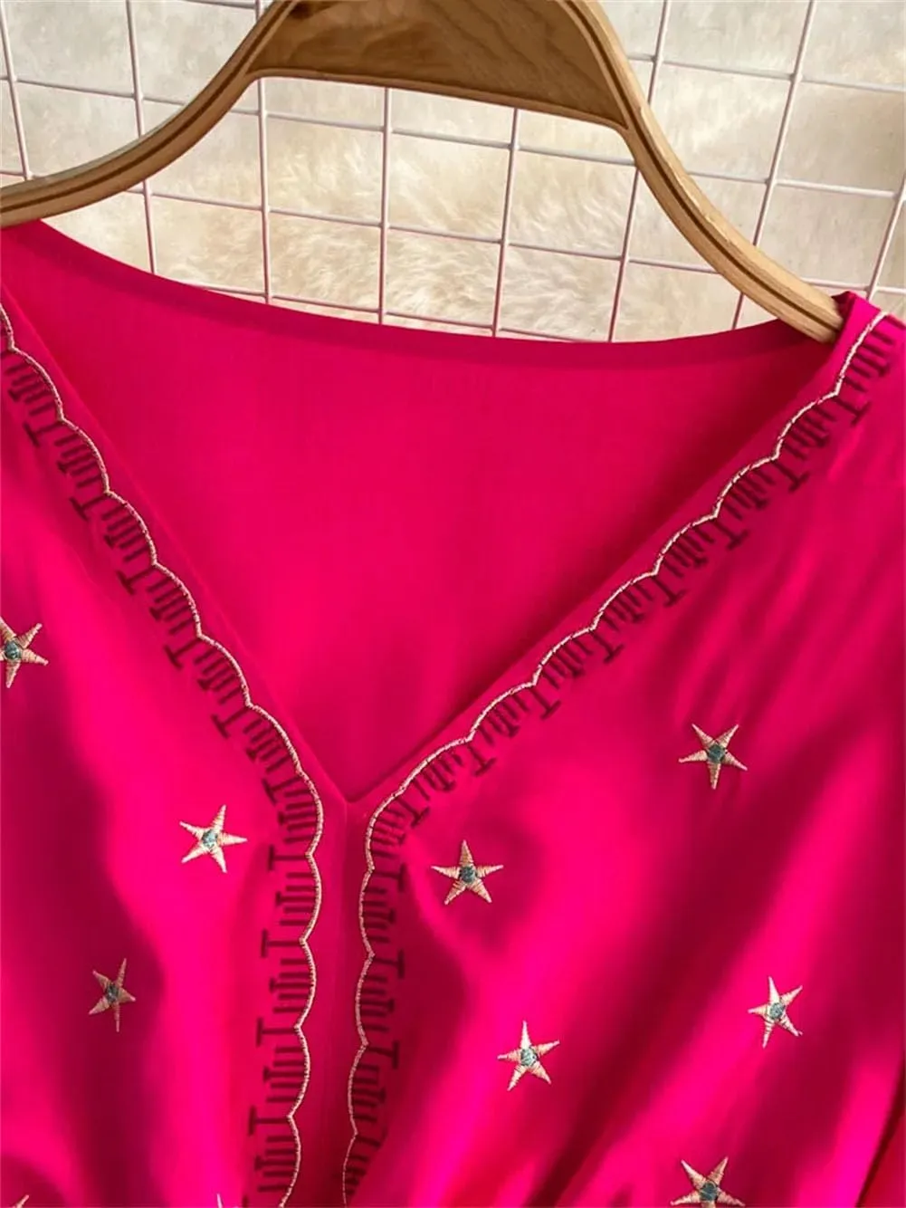 Women Ethnic Storm Semitic Beach Dress Vacation V-Neck Embroidered Dresses Waist Mid Length Dress
