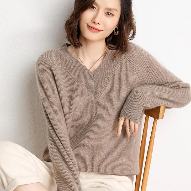 Women's Cashmere and Merino Wool Blend V Neck Sweater Lightweight Knit Sweater