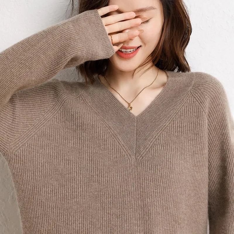 Women's Cashmere and Merino Wool Blend V Neck Sweater Lightweight Knit Sweater