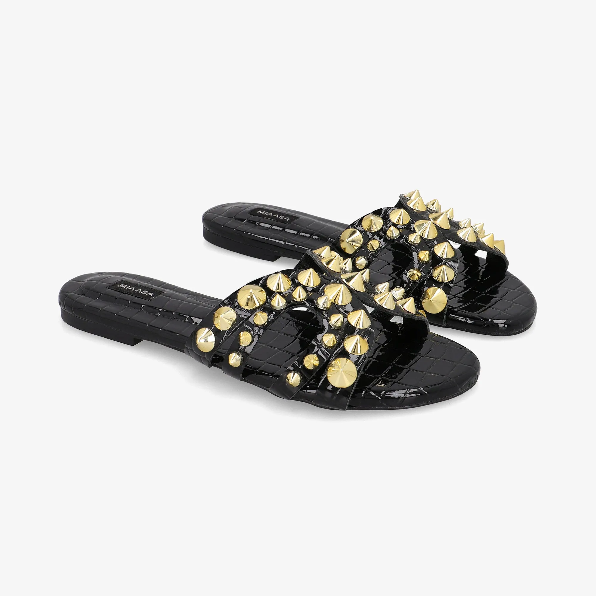Zee Studs