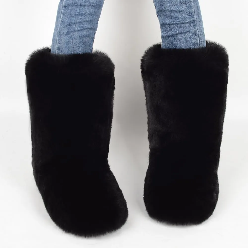 ZSGYCHCY Women's Faux Fur Boots Winter Fuzzy Fluffy Warm Furry Snow Boots Flat Shoes